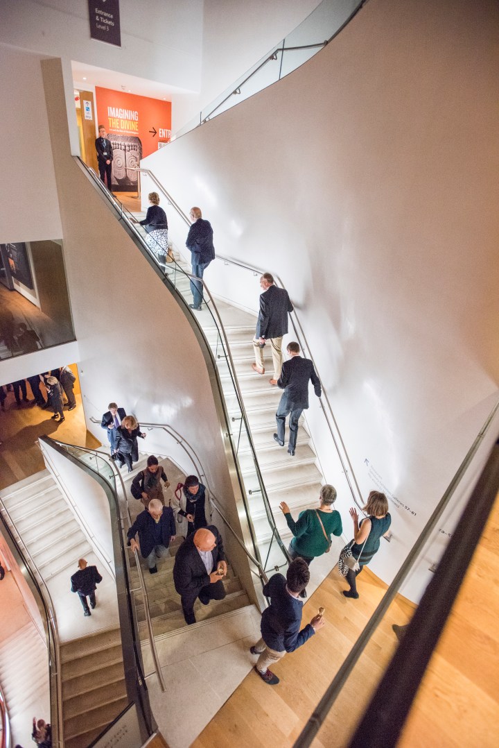 Ashmolean_Imagining_The_Divine_PV_by_John_Cairns_18.10.17-5