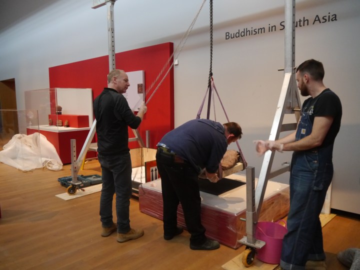 Installation of footprints